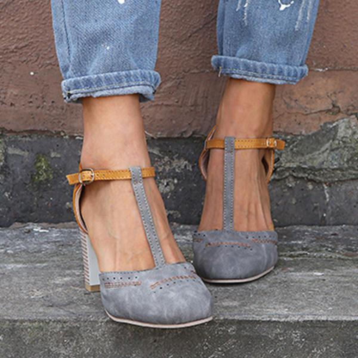 Women's Vintage Style Ankle Strap Heels – Elegant Occasion Style