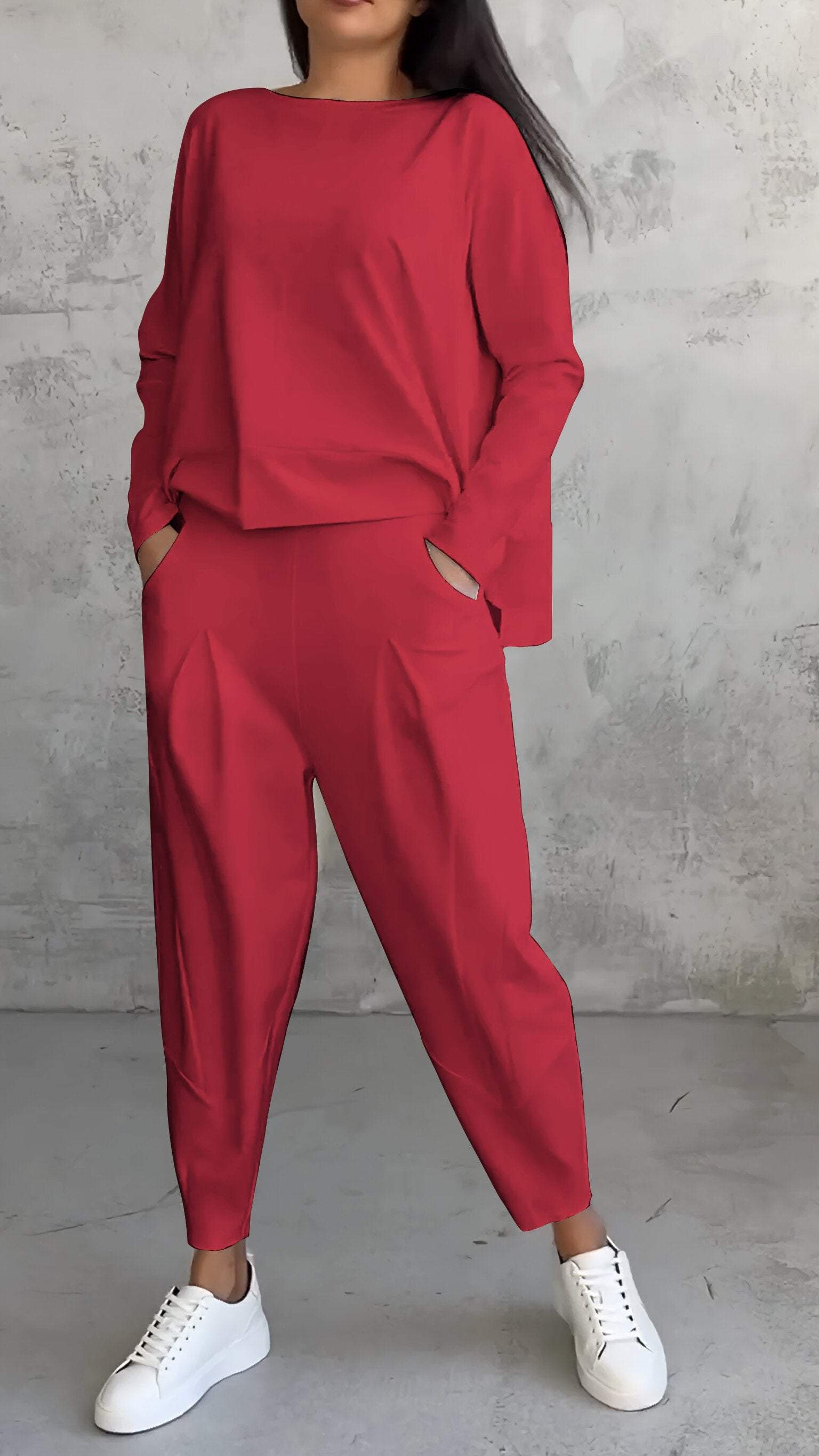 Women's Spandex Two-Piece Set – Modern Comfortable Crew Neck Style